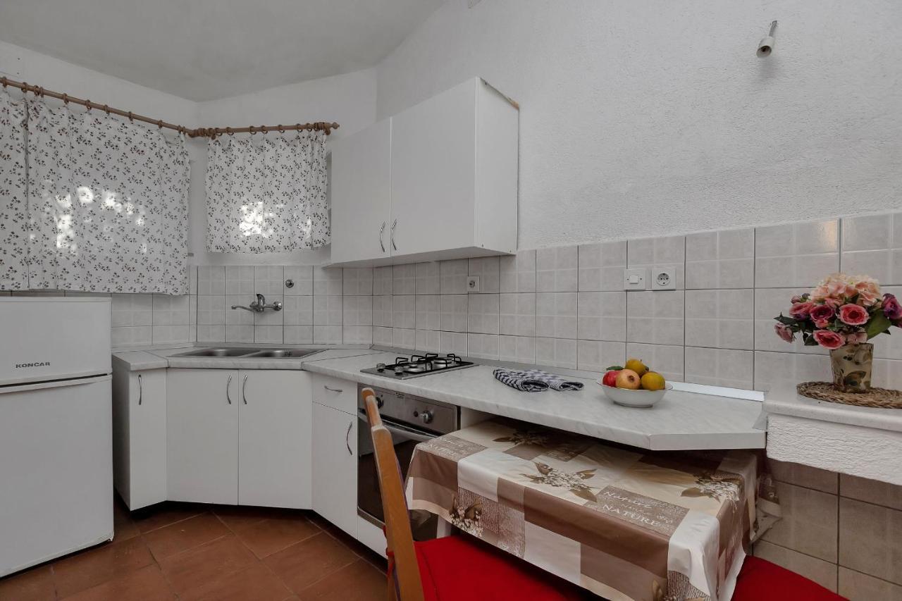 Apartments Milivoj Bogomolje Kültér fotó