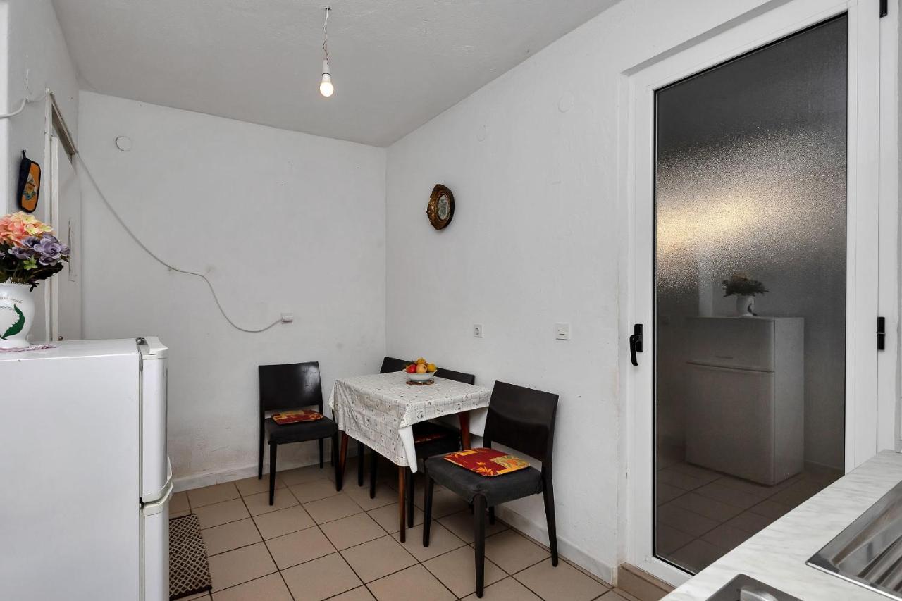 Apartments Milivoj Bogomolje Kültér fotó